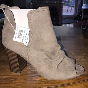 Wedge Heels - Open Toe